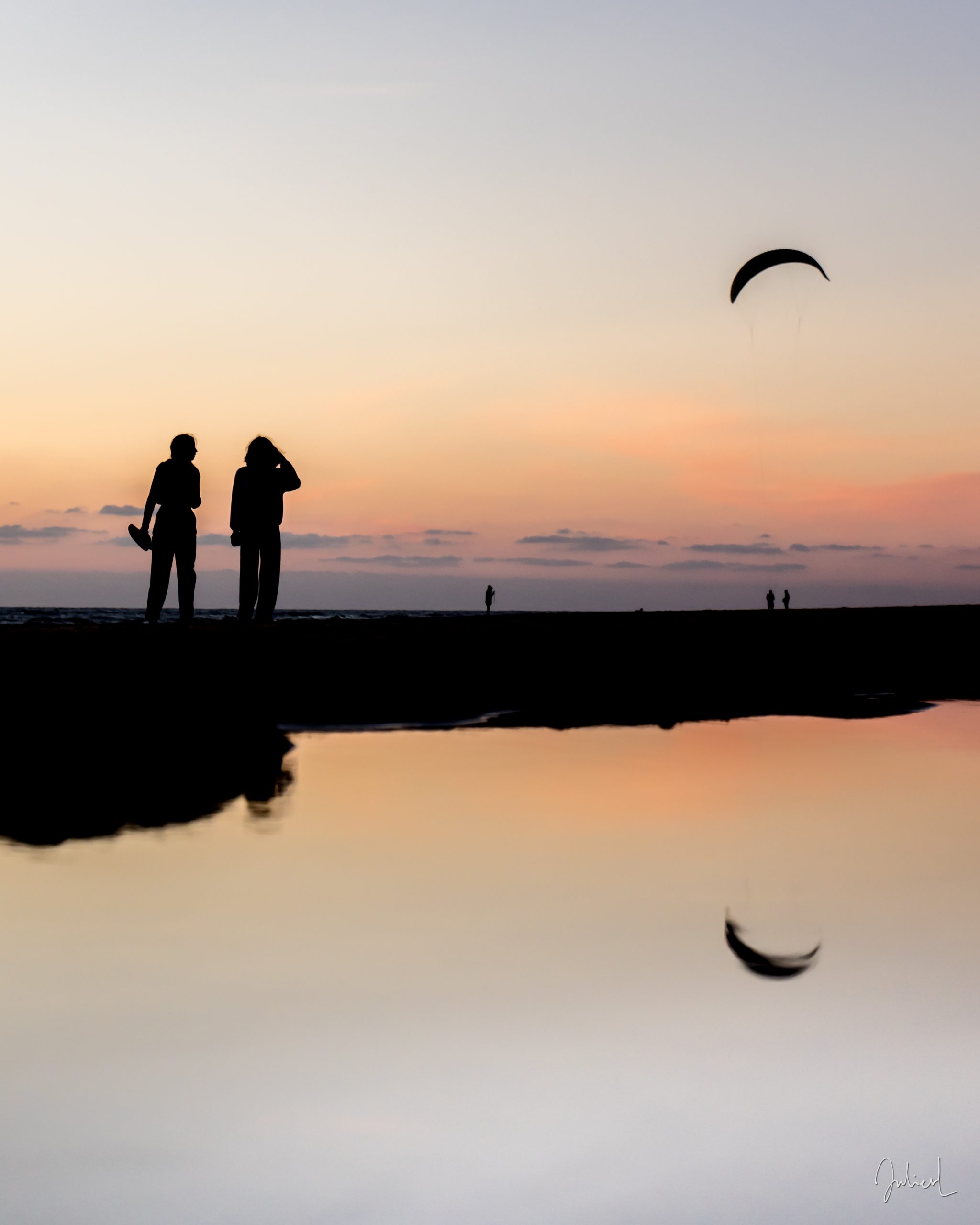 Friendship above all, Lacanau, France